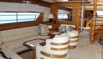 Yacht The Bridge -  Main Salon